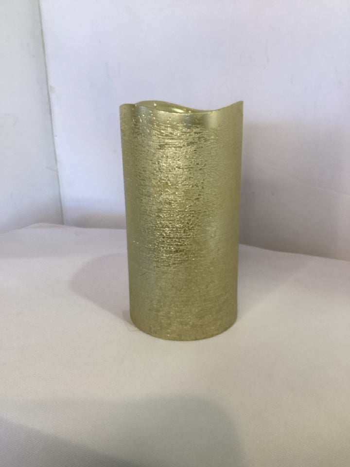 Candle Gold Battery Holiday Item