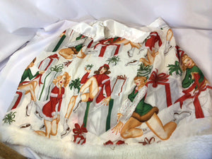 Christmas White/Red Cotton Apron Presents Holiday Item