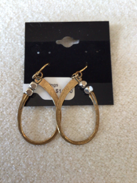 Metal Gold/Silver Teardrop Earrings