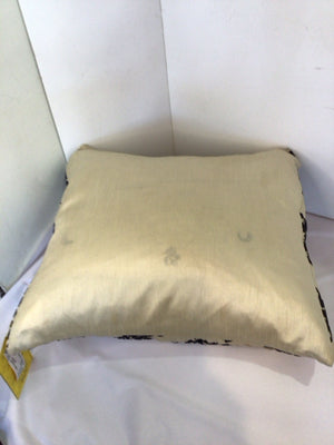 White/Black Down Floral Pillow