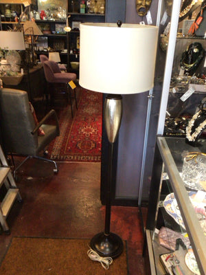 Floor Metallic Lamp
