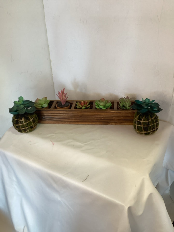 Set of 3 Green Succulent Faux Plant