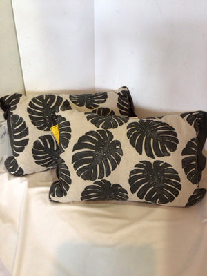 Pair White/Gray Cotton Leaves Pillow Set