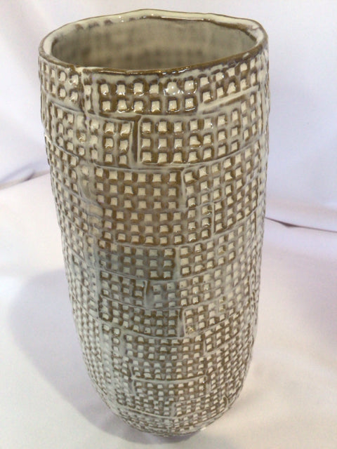 7Z3L2G2V Bloomingvile Cream/ brown Ceramic Checked Vase