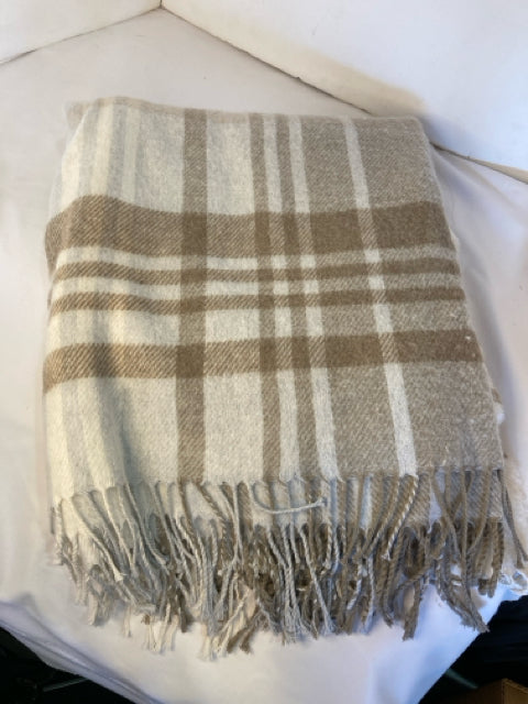 Villa Firenze Tan/Gray Wool Cotton Plaid Blanket