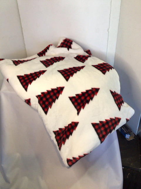 Blanket White/Red Fleece Trees Christmas Holiday Item