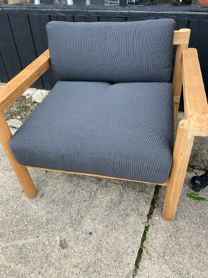 5XGTXJ9J Haven Teak Black Chair