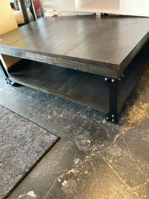 Coffee Wood Tiered Rustic Black Table 8MCR2HPJ