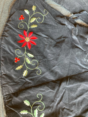 Tree Skirt Black Polyester Velvet Poinsettia Holiday Item