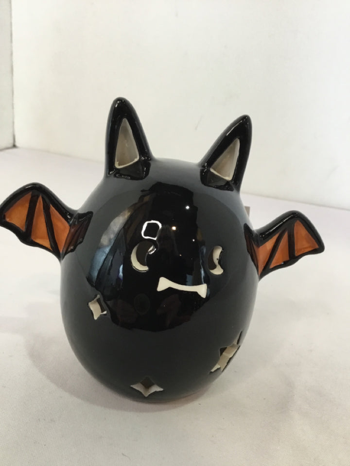 Halloween Black/Orange Ceramic Bat Light up Holiday Item