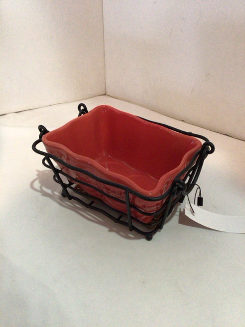 Loaf Pan Red/Black Ceramic/Metal In Basket Dish