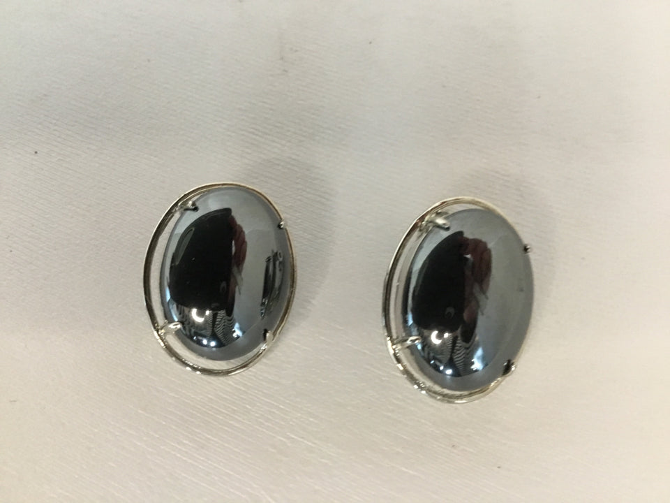 Black/silver Clip on Earrings