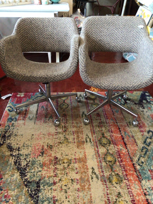 Mid-Century Tweed Swivel Base Pair Tan Chair Set