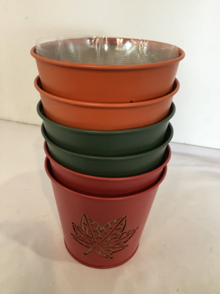 Set of 6 Multi Metal Leaf Planter