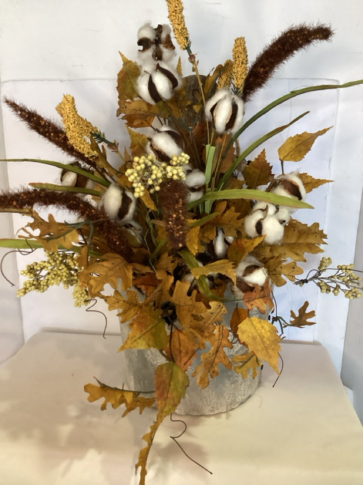 Fall Brown/Yellow Floral Leaves Holiday Item