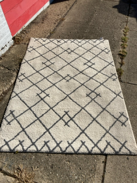 Project 62 Olefin Gray/White Rug