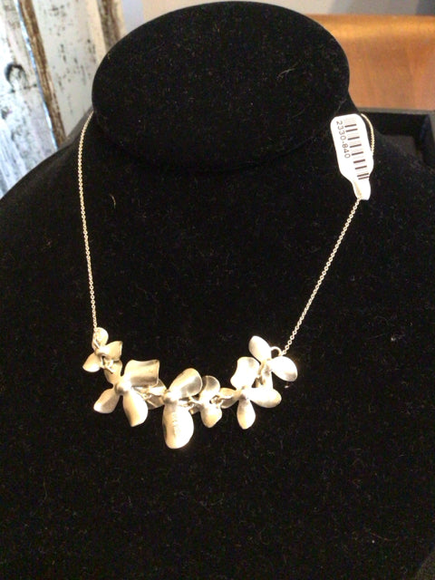Silver Flower Necklace