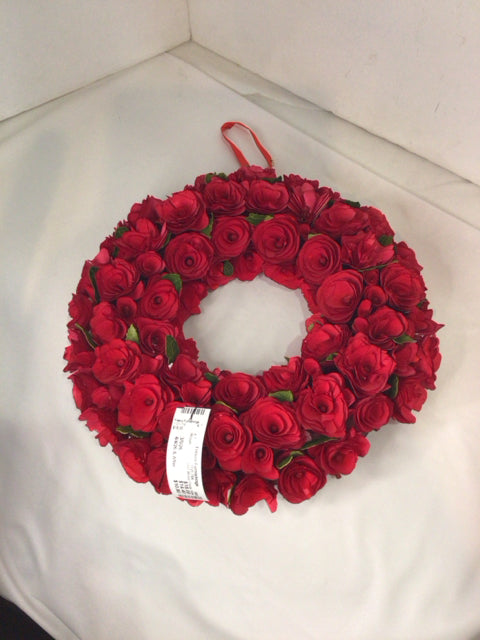 Red Wood Floral Wreath