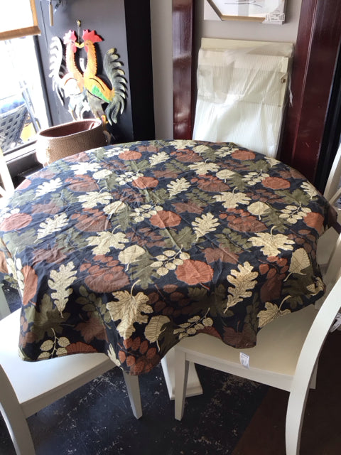 Brown/Green Leaves Round Tablecloth