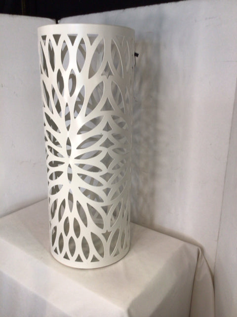 White Metal Umbrella Stand