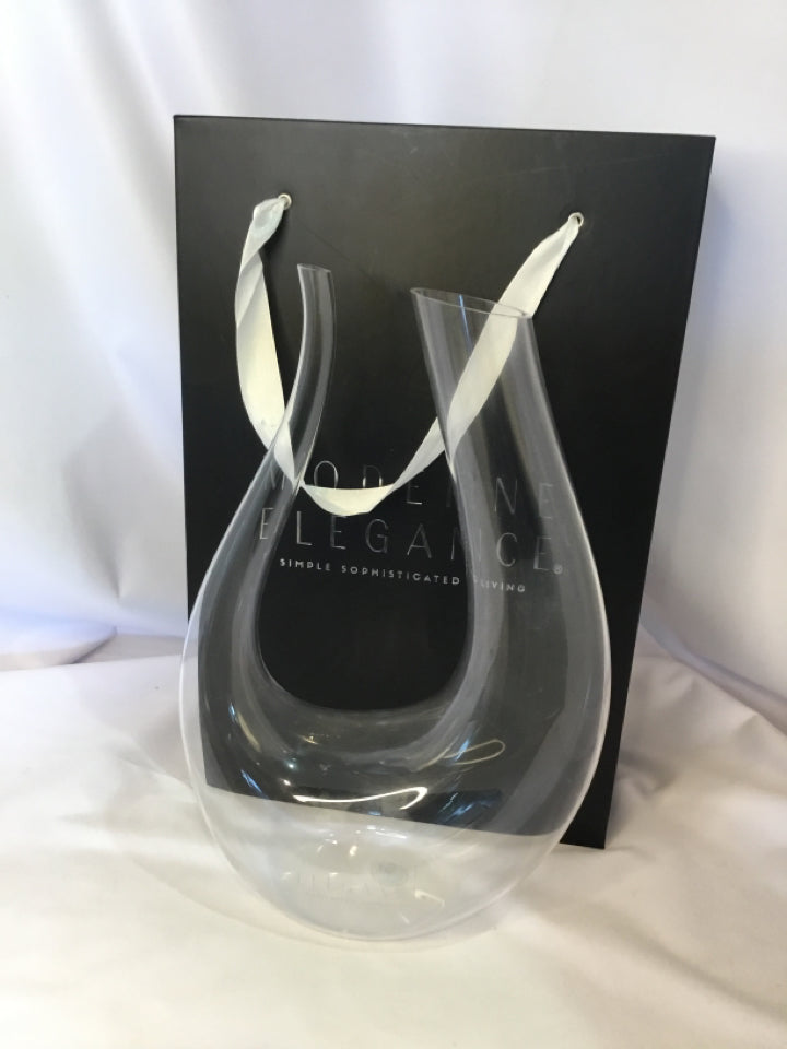 Modern Elegance In Box Clear U-Shape Decanter