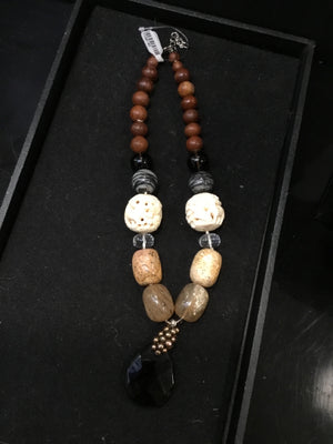 Tan/Black Stone Necklace