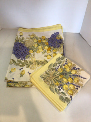 Yellow/Blue w/Napkins Tablecloth