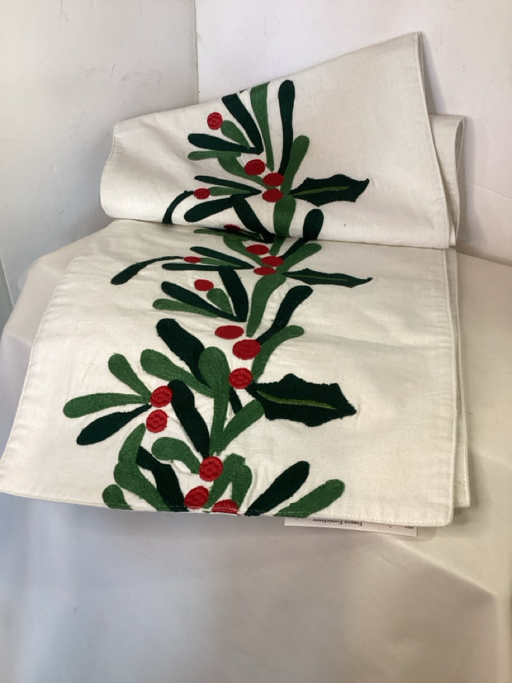Table Runner White/Green Cotton Holly Holiday Item