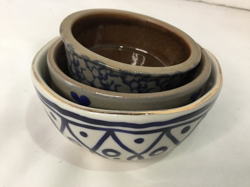 Set of 4 Gray/White Ceramic Bowl