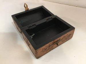 Arched Wood Brown Box