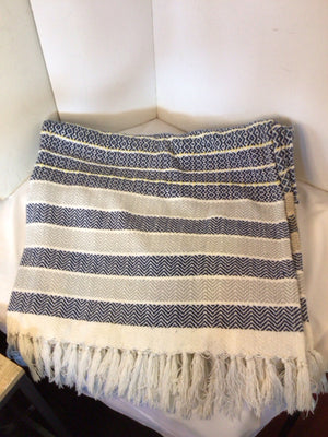 Blue/White Cotton Throw