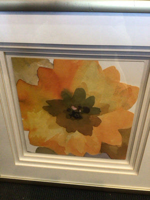 Print Brown/Orange Flower Framed Art