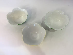 Set of 3 Green/Yellow Porcelain Flowers Bowl Set