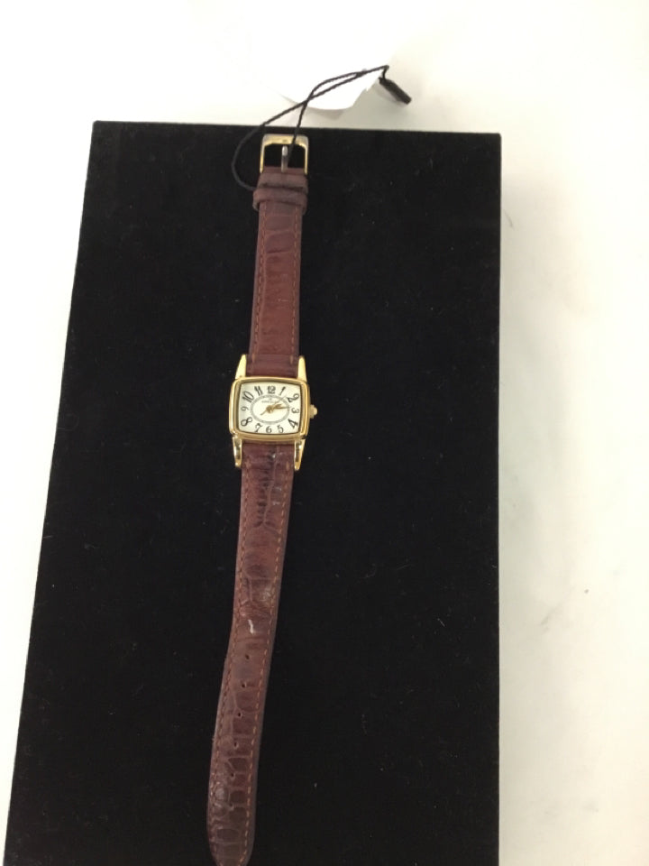 Anne Klein Woman Brown/Gold Leather Watch