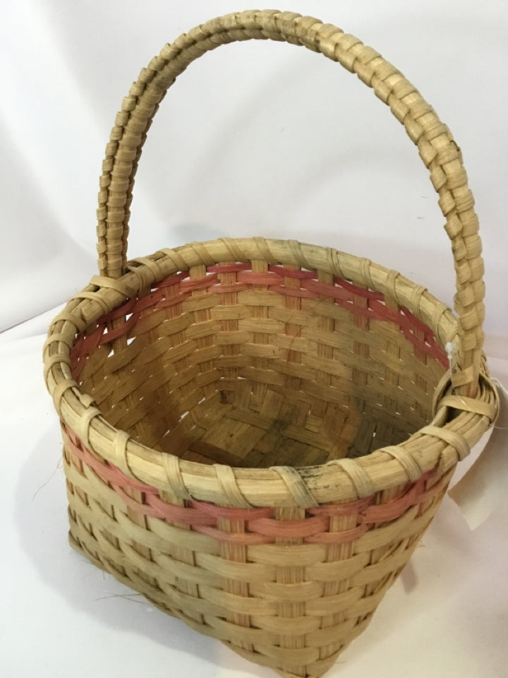 Natural Wicker Basket