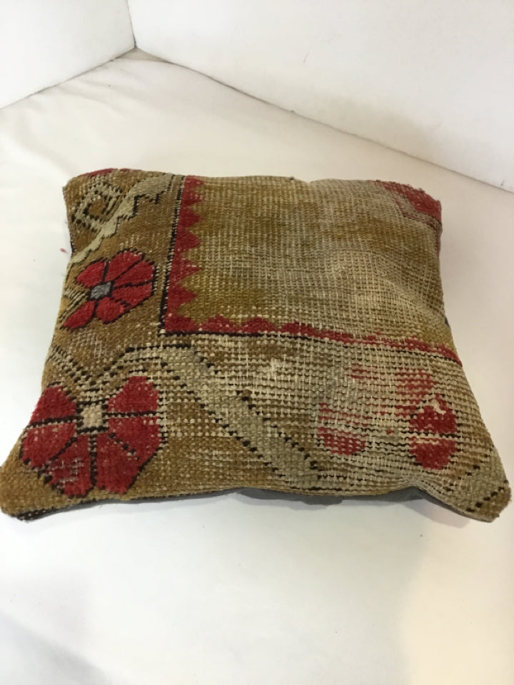 Kilim Tan/Red Pillow