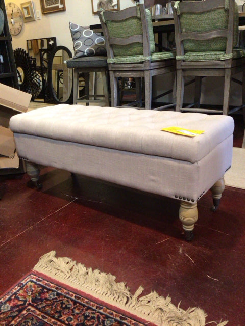 Storage Upholstered Tufted On Casters Cream Bench