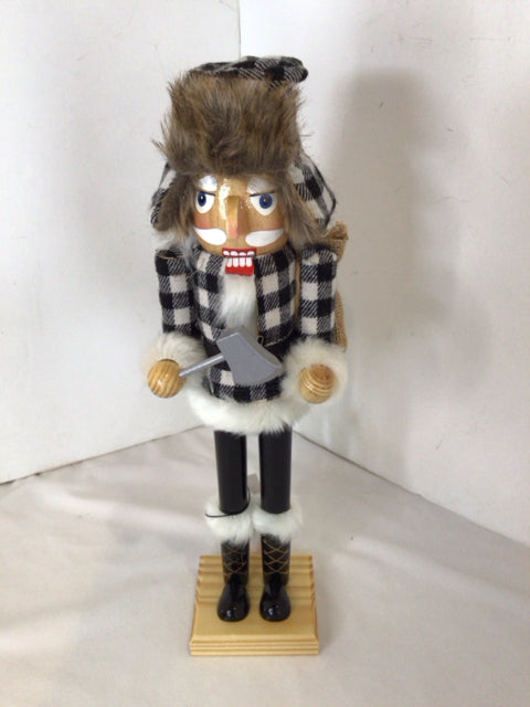 Nutcracker Black/White Wood Plaid Holiday Item
