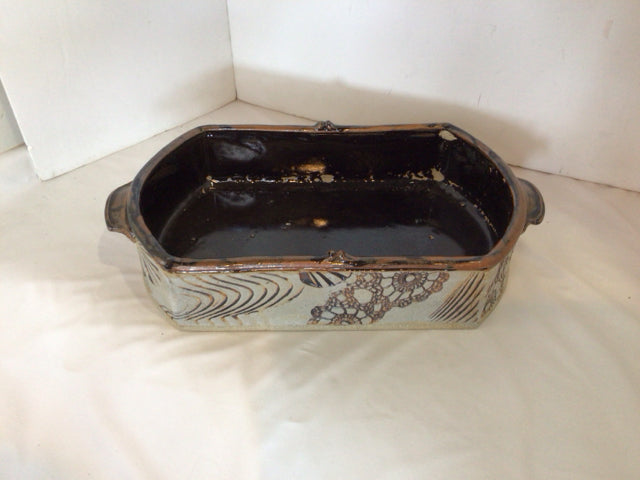 Gray/Brown Stoneware Casseroles Dish