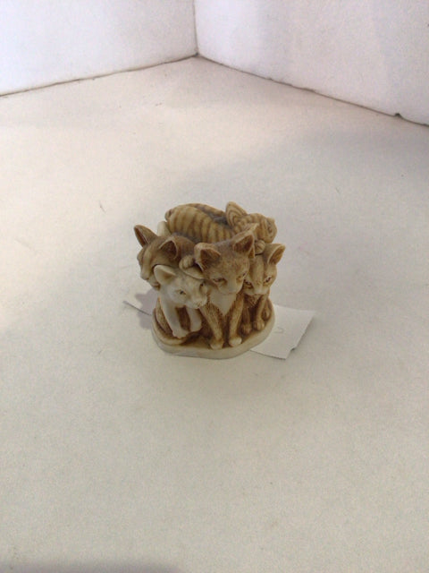 Harmony Kingdom Figurine Brown/White Resin Tiger Trinket Box