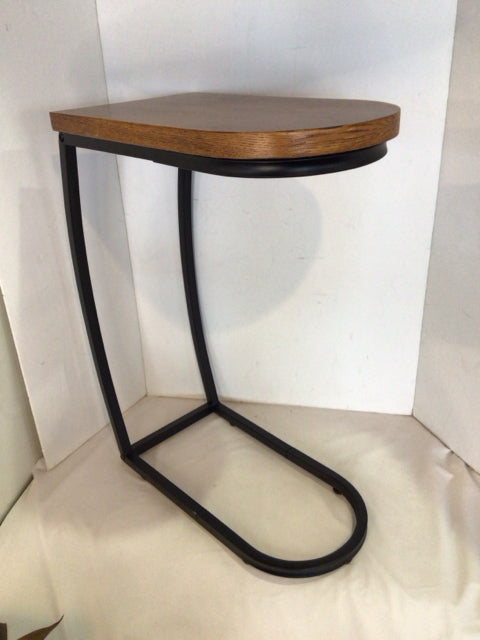 Side/End Brown/black Table