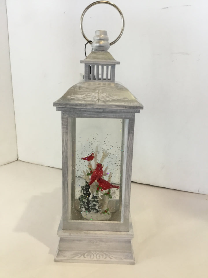 Christmas White/Red Plastic Lantern Musical Holiday Item