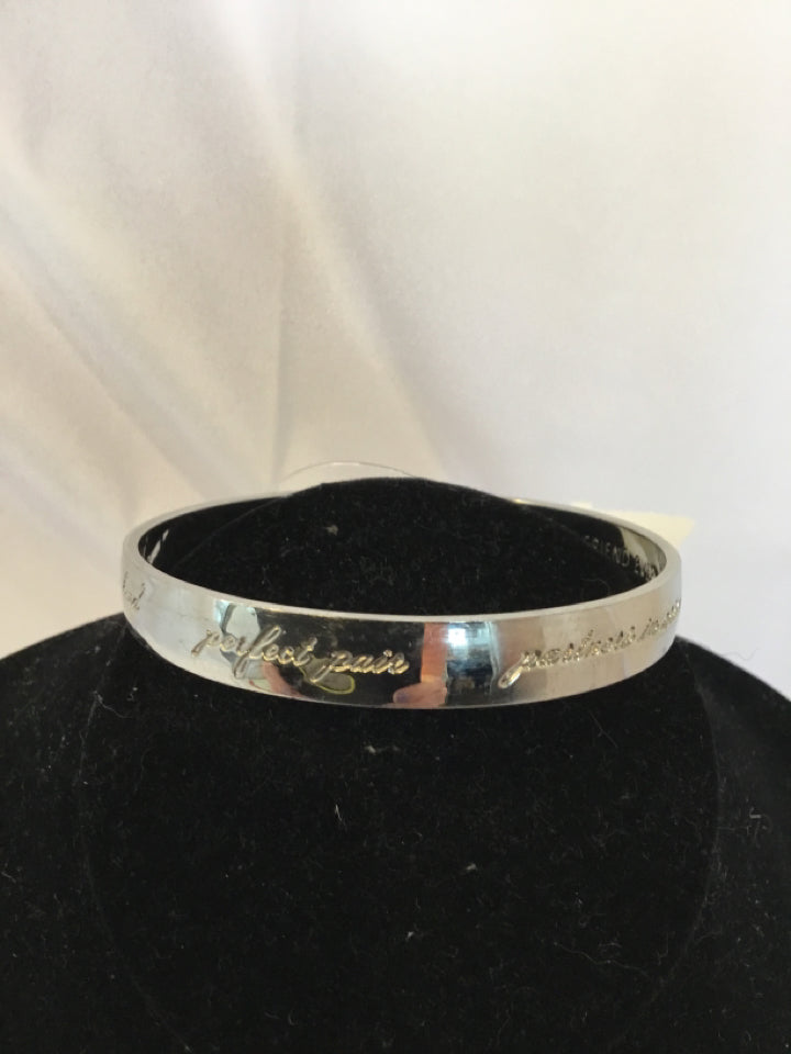 Kate Spade Metal Silver Bangle Bracelet