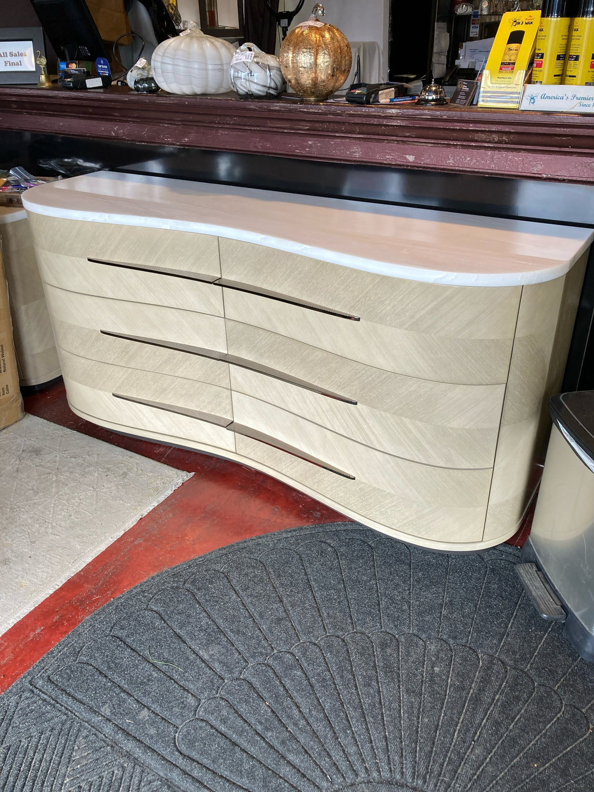 Caracole Marble 6 Drawers Dresser/Chest
