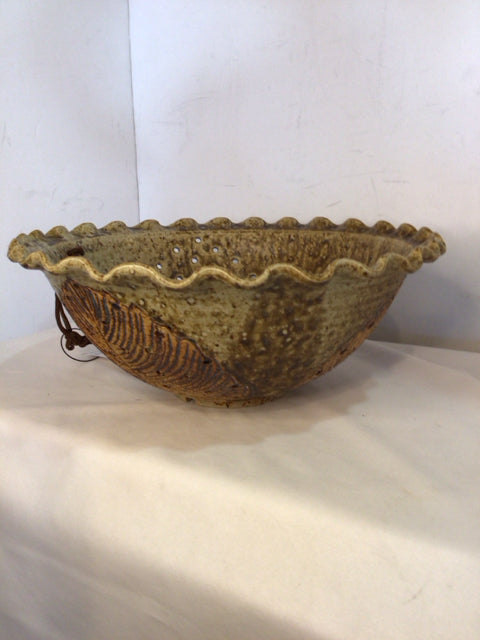 Berry Brown/Cream Stoneware Bowl
