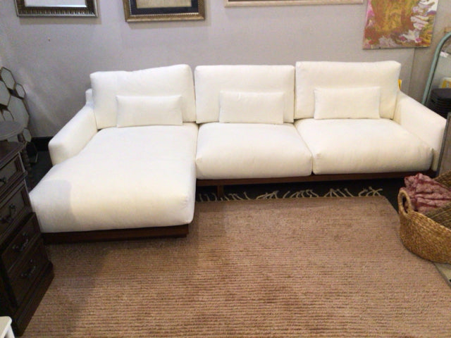 Castlery Modern White Sectional Sofa D39CJJZV