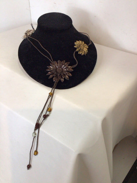 Brown Floral Necklace