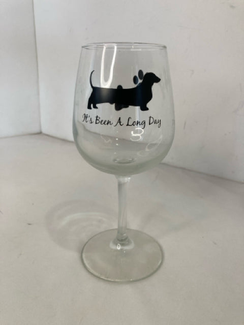 Clear/Black Glass Dog Glass