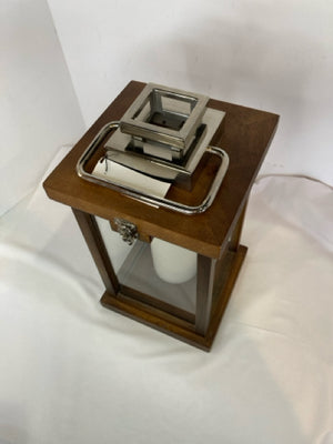 Battery Brown/Silver Metal W/ Candle Lantern