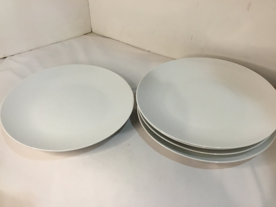 Fitz & Floyd Set of 10 White Ceramic Plate Set